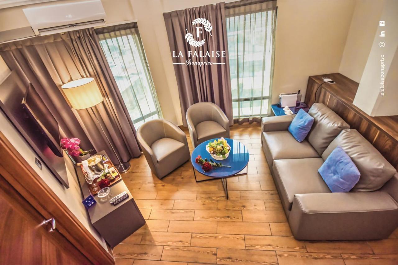 Hotel La Falaise Bonapriso Douala Extérieur photo