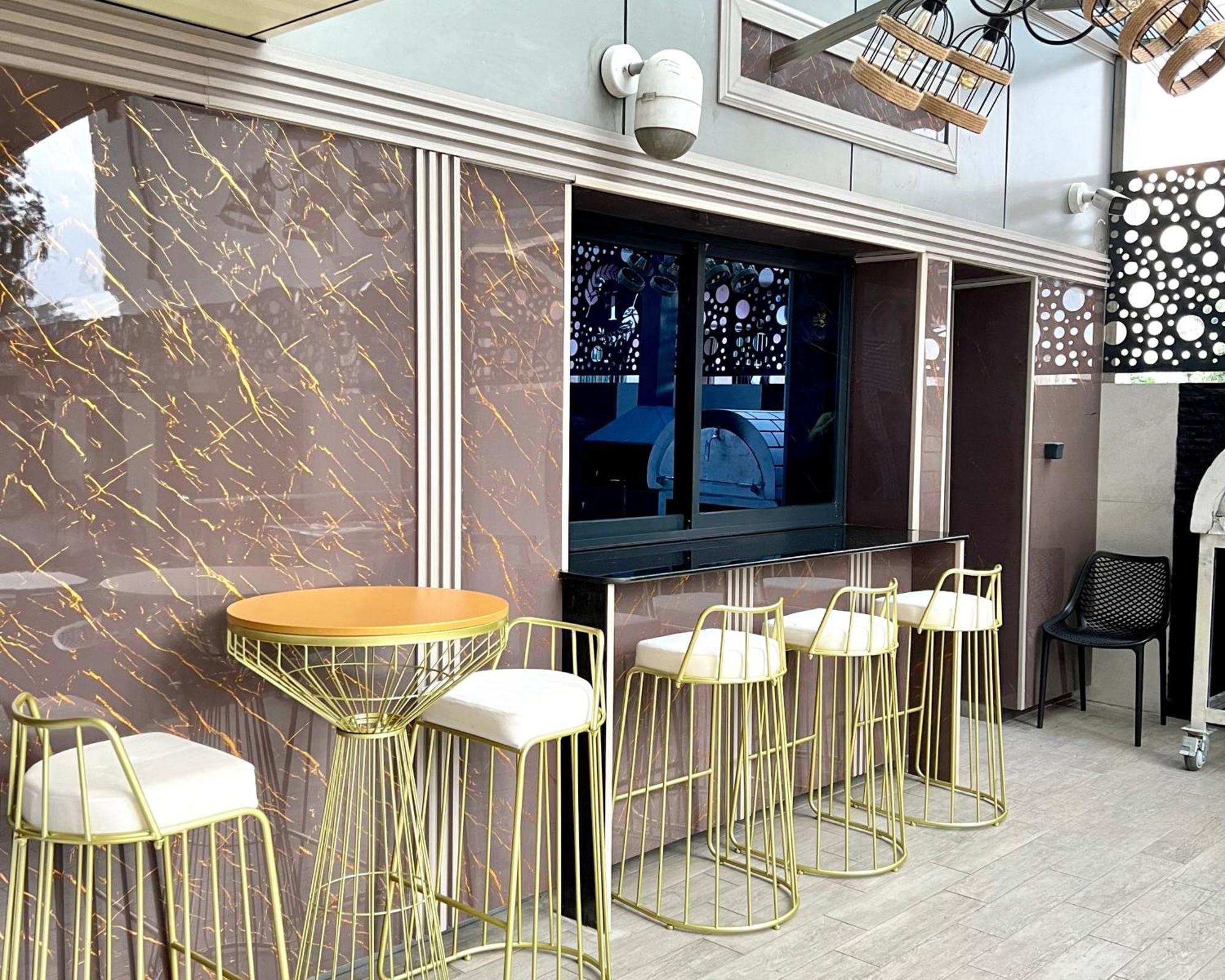 Hotel La Falaise Bonapriso Douala Extérieur photo
